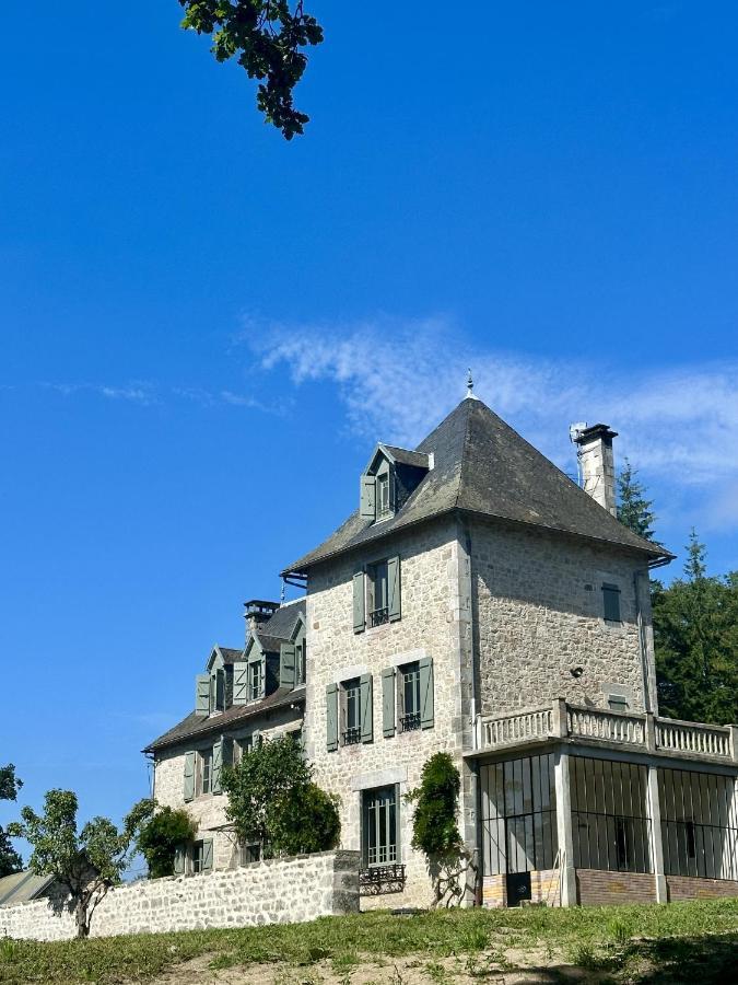 Le Manoir Du Rigouneix, 5 Minutes A89, Nature, Calme, Sauna Saint-Angel (Correze) Exterior foto