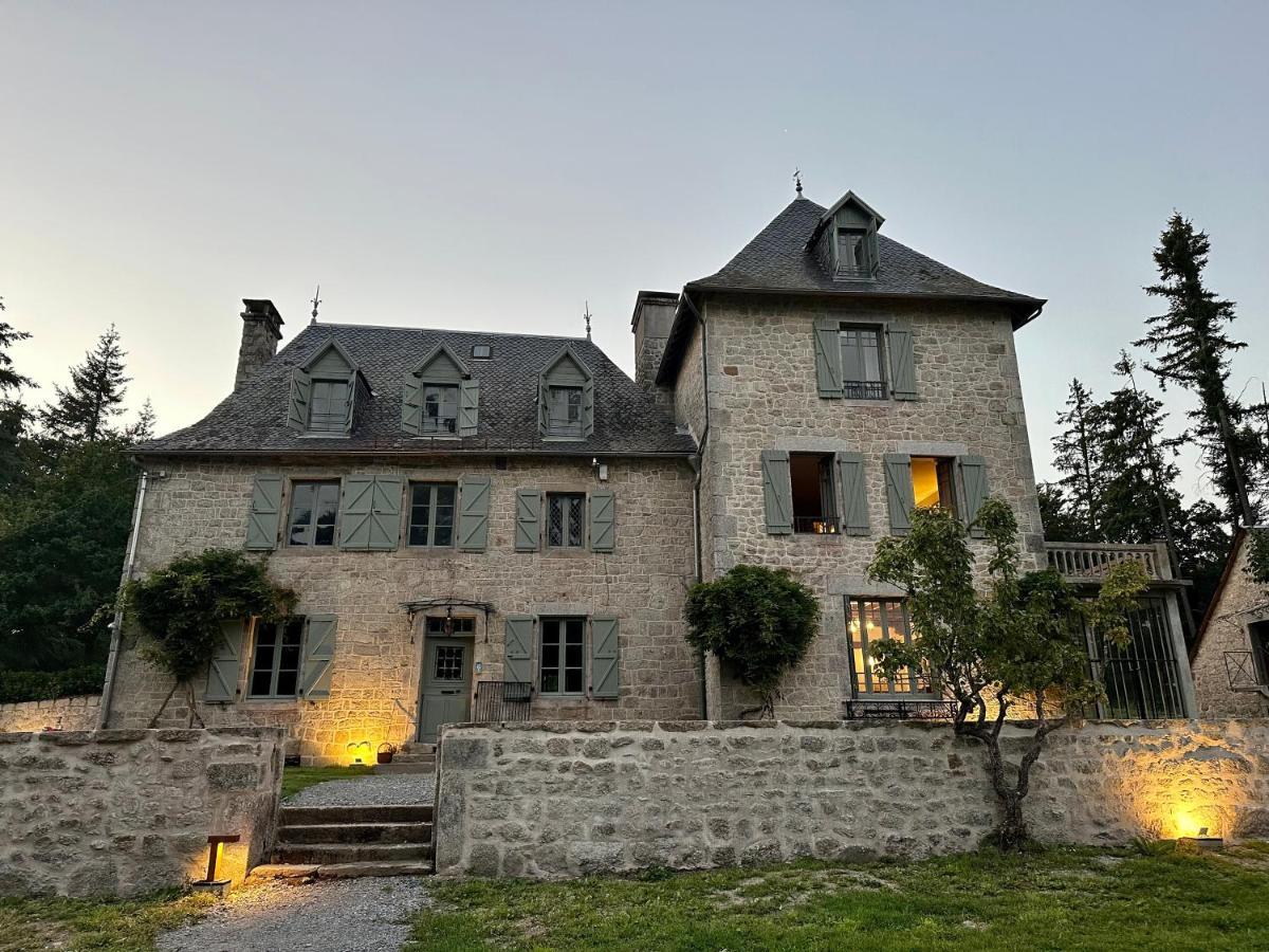 Le Manoir Du Rigouneix, 5 Minutes A89, Nature, Calme, Sauna Saint-Angel (Correze) Exterior foto
